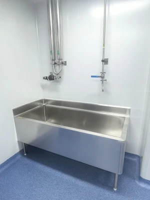 Overview of Special Functional Furniture for Cleanroom Applications in Healthcare